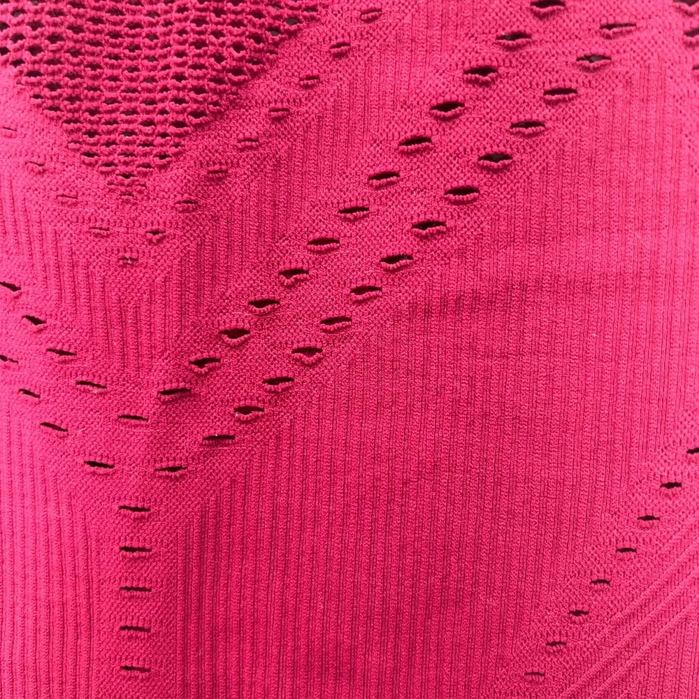 Athleta oxygen tank size XS maroon - Picture 5 of 5